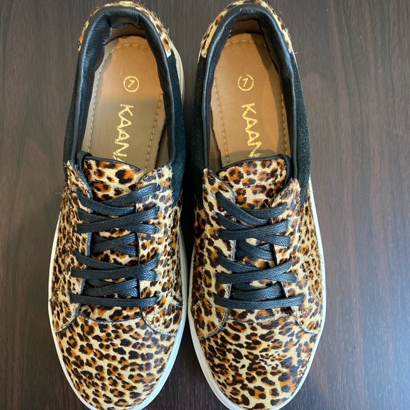 Kaanas | Greco Lace Up Sneaker | Cheetah Print 🐆 - Picture 6 of 7